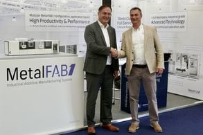Additive Industries and LPW sign partnership agreement during Farnborough show